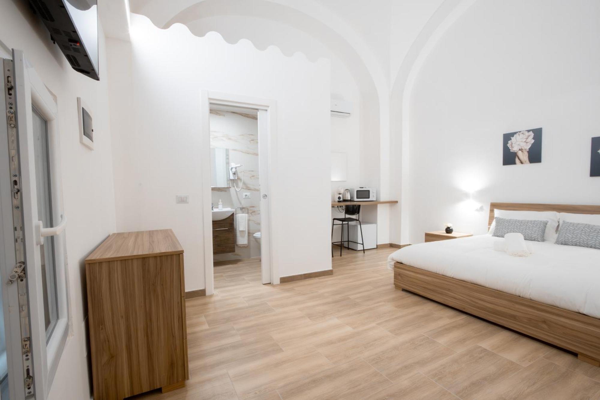 La Pigna Hotell Bari Exteriör bild