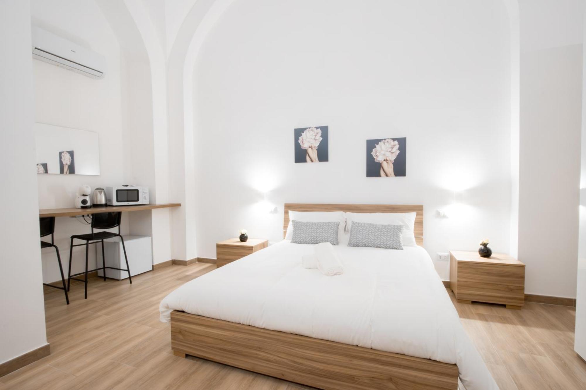 La Pigna Hotell Bari Exteriör bild