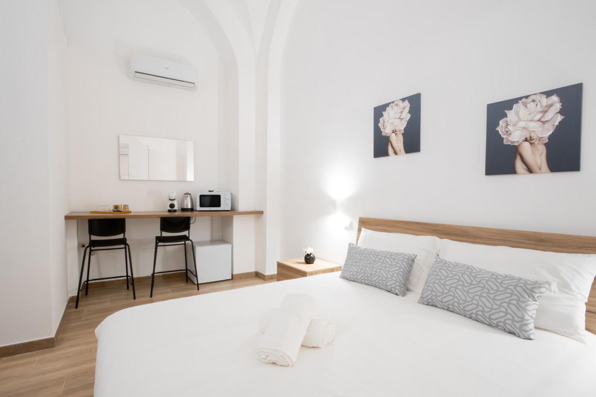La Pigna Hotell Bari Exteriör bild