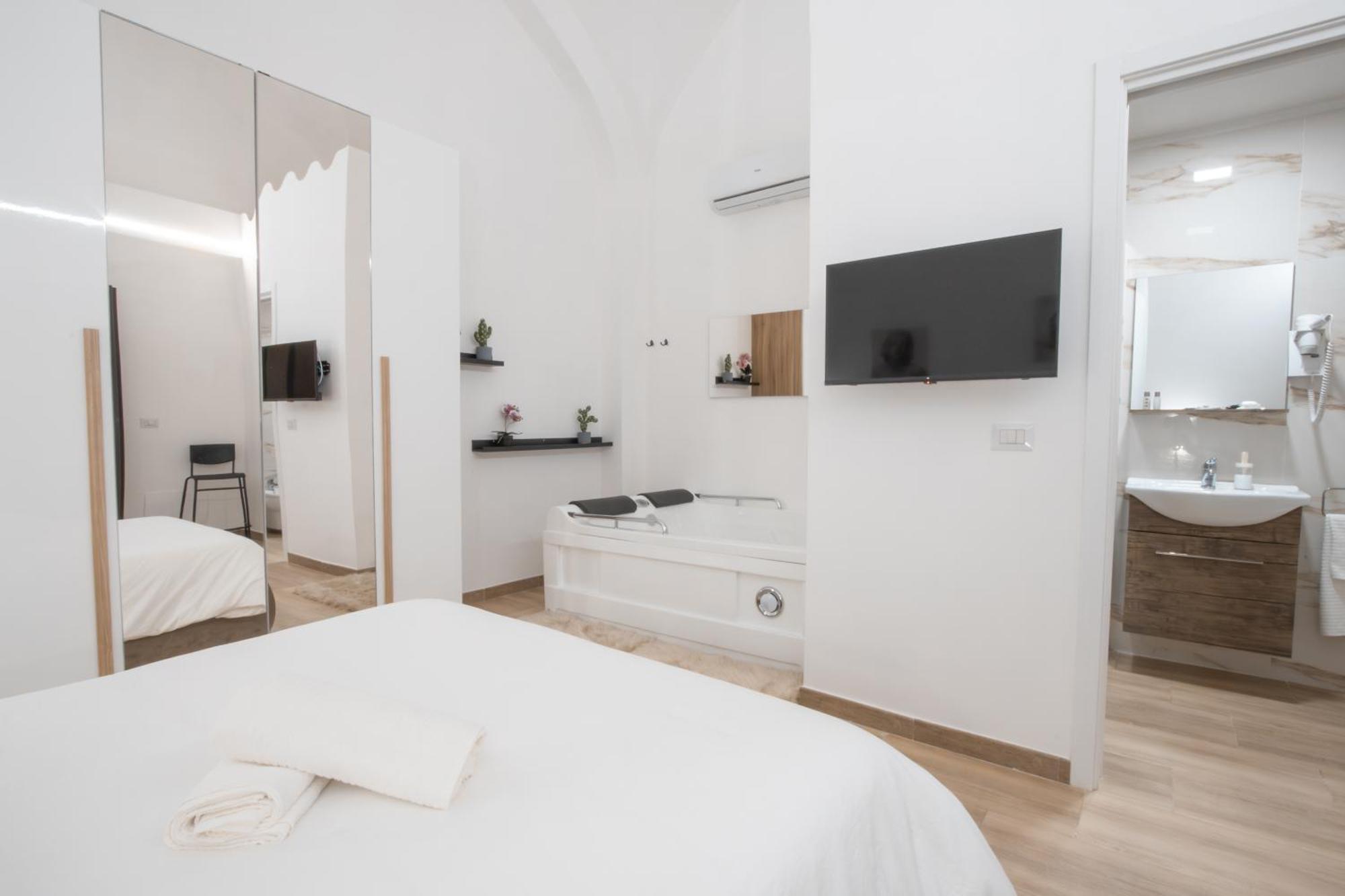 La Pigna Hotell Bari Exteriör bild