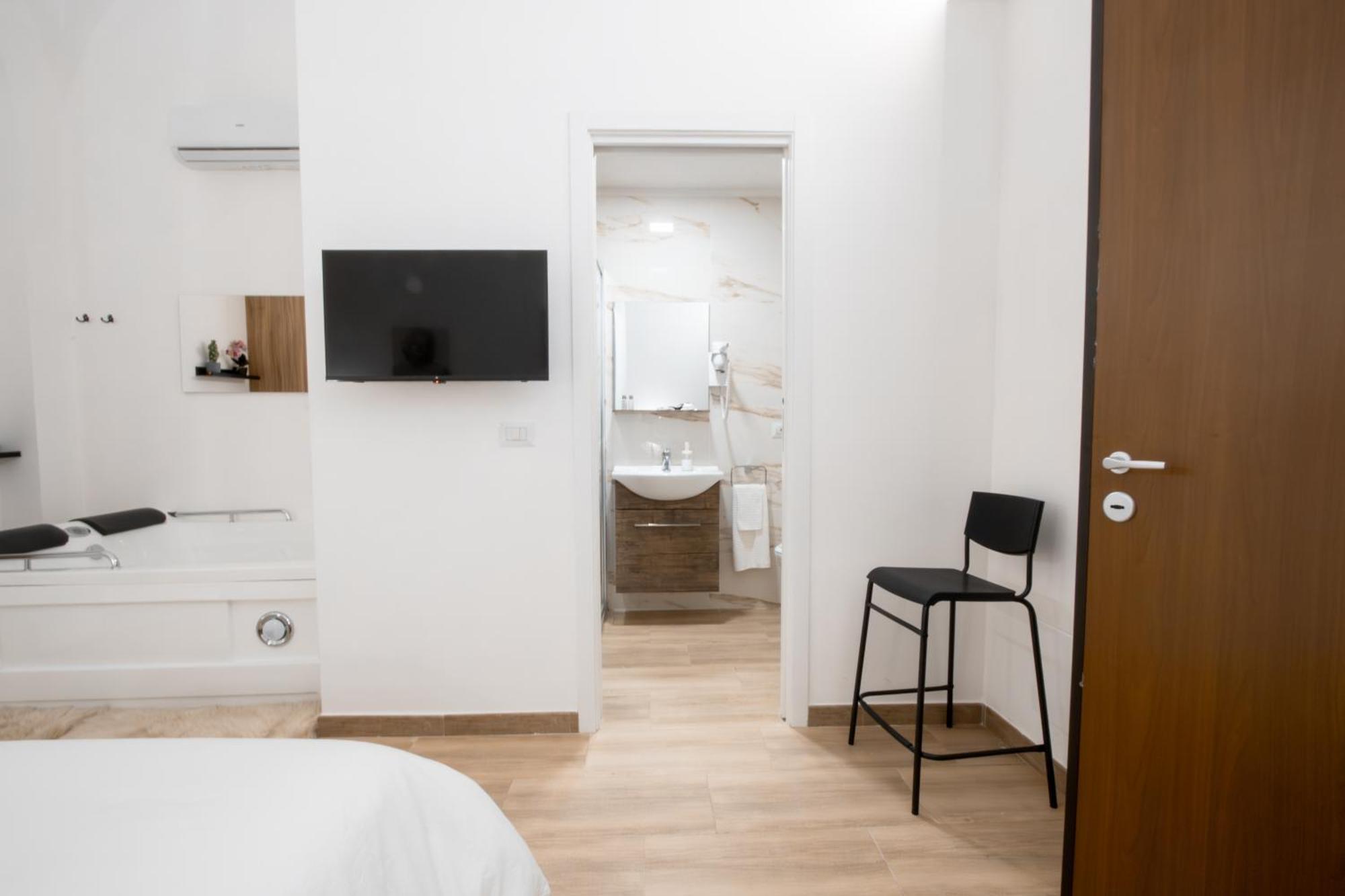 La Pigna Hotell Bari Exteriör bild
