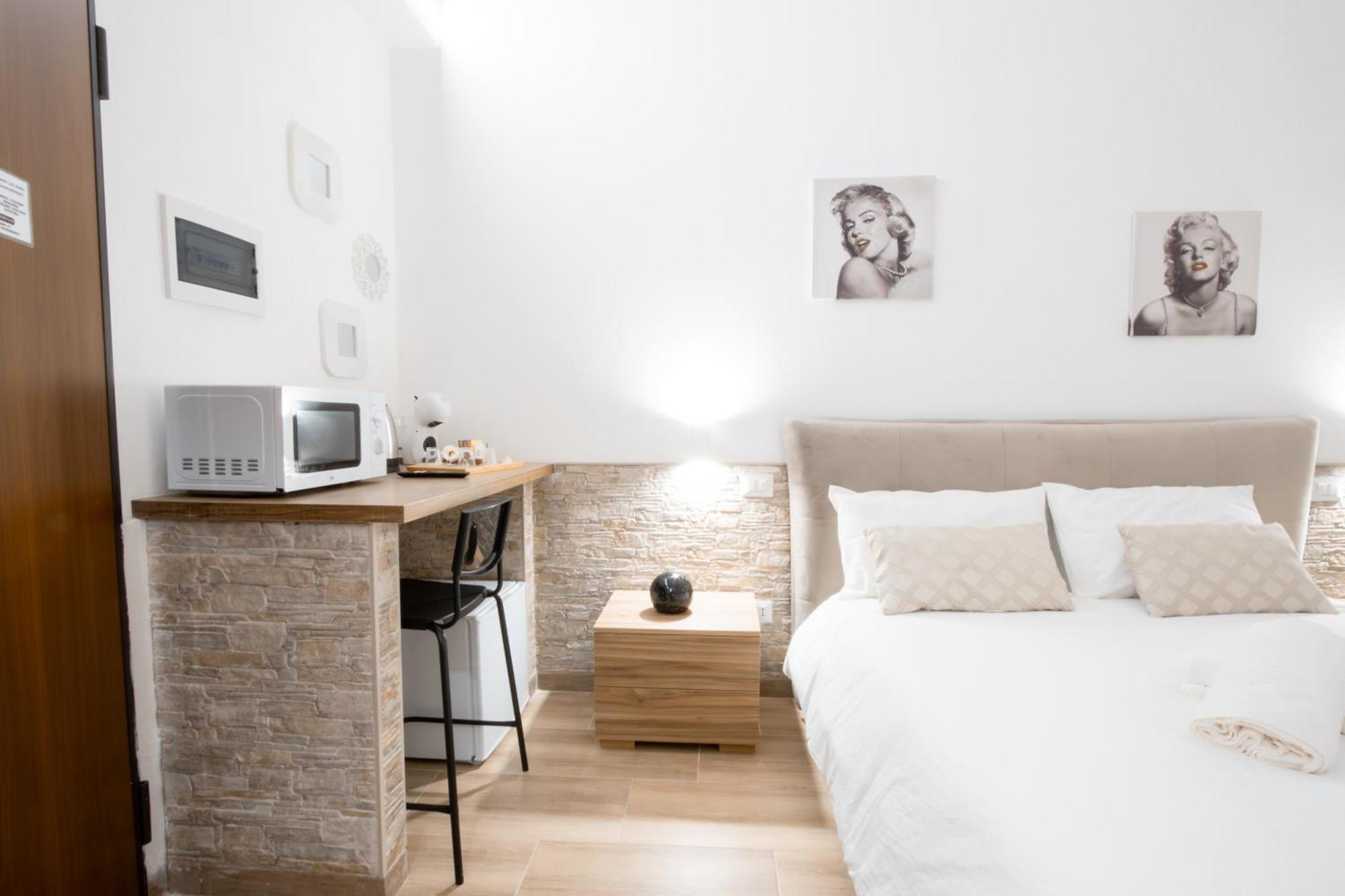 La Pigna Hotell Bari Exteriör bild