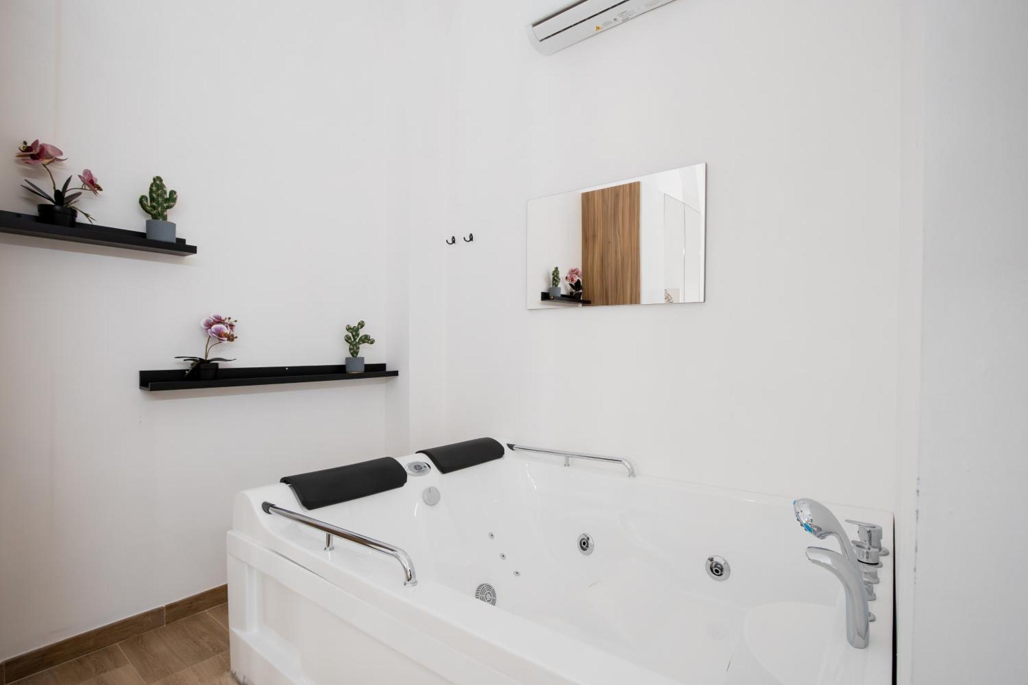 La Pigna Hotell Bari Exteriör bild