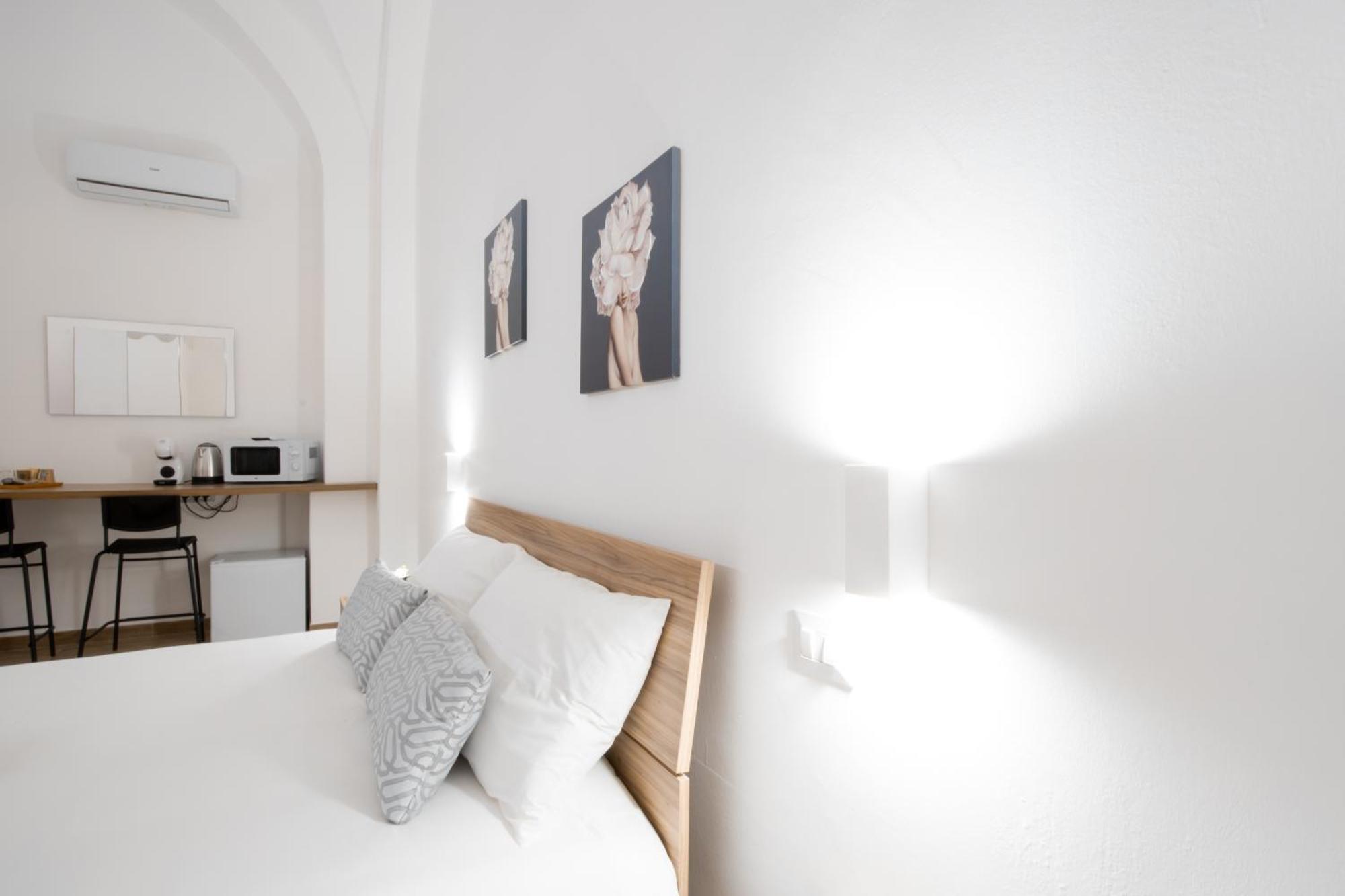 La Pigna Hotell Bari Exteriör bild